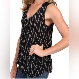 Lucky Brand Chevron Crochet Shoulder Tank Top Size M